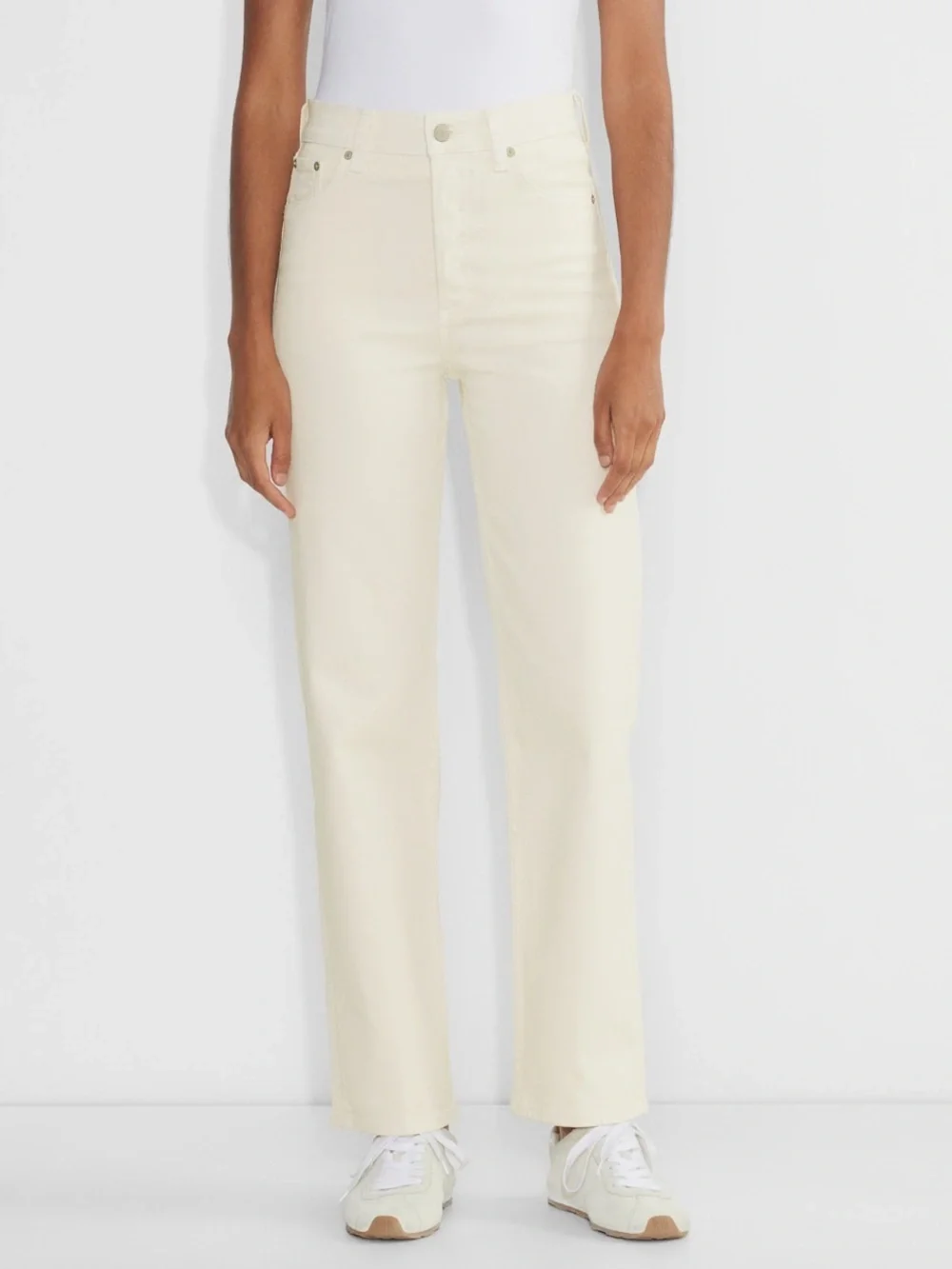 Aritzia Denim Forum The Arlo Hi-Rise Straight Jeans in Vintage White Cream